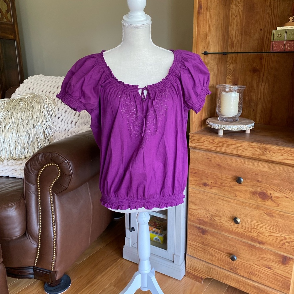 St. John’s Bay purple puffy sleeve blouse